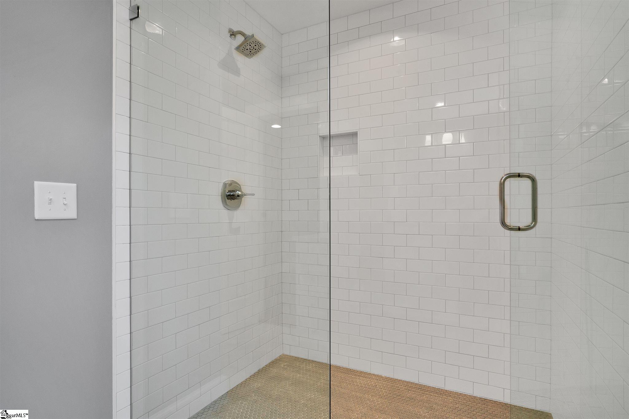 108 Grove Road Greenville, SC 29605 - Photo 14 of 23