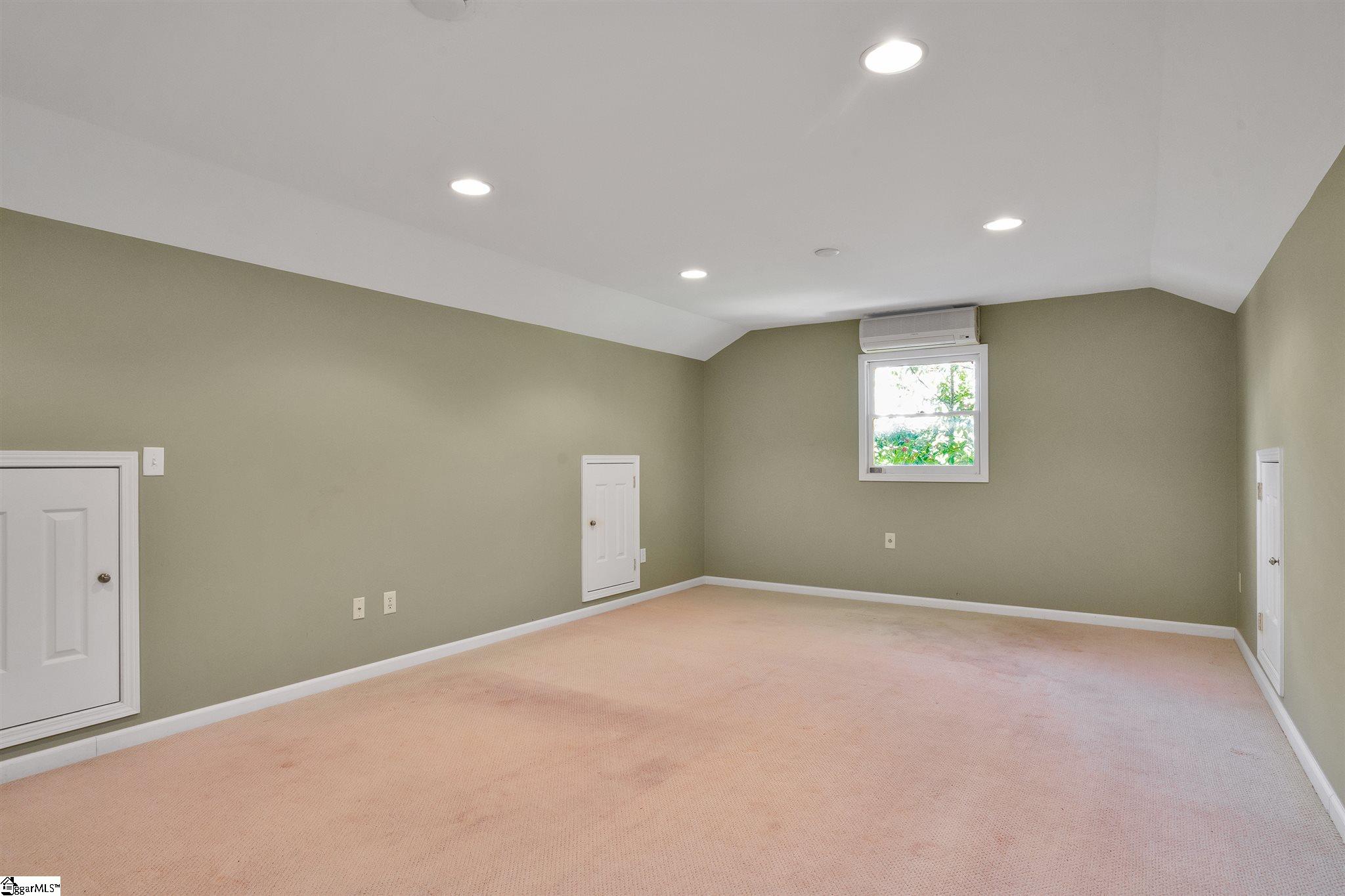 108 Grove Road Greenville, SC 29605 - Photo 16 of 23