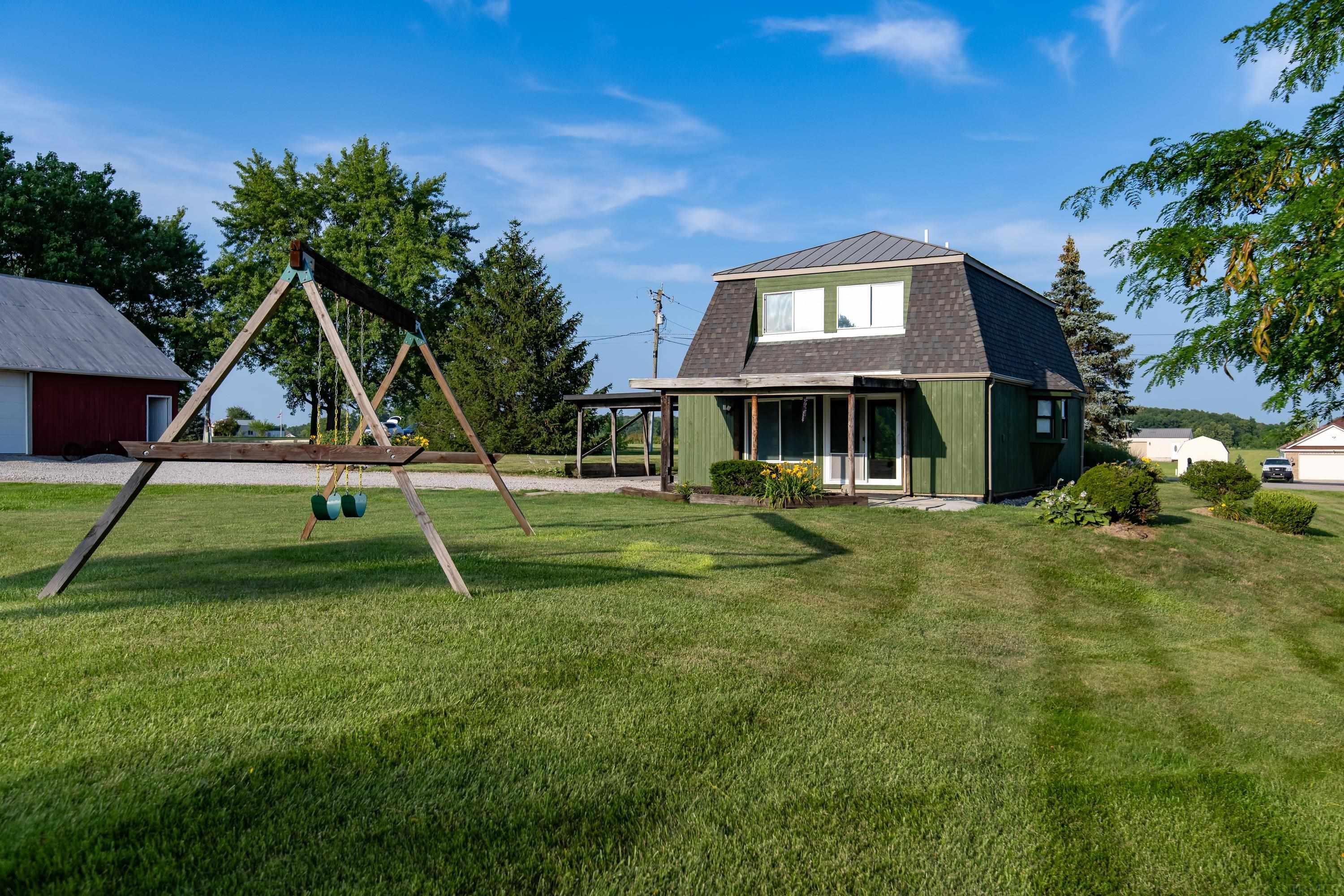15806 Feighner Road Roanoke, IN 46783 - Photo 3 of 21 Gallery Image 3