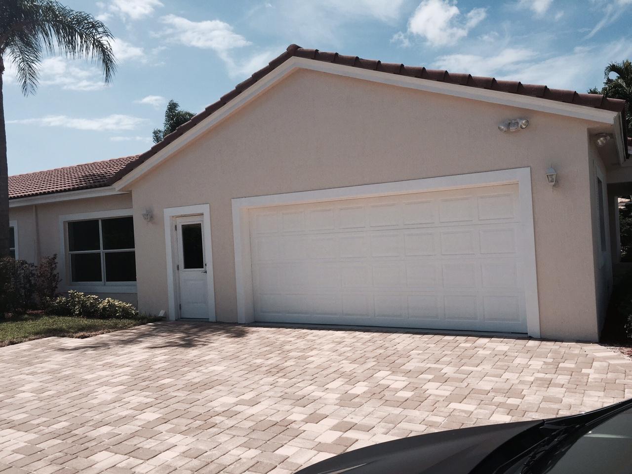 10728 St Andrews Road Boynton Beach, FL 33436 - Photo 4 of 20 4 Garage 1