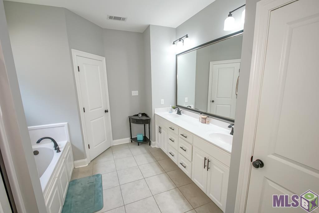 12839 Finn Way Baton Rouge, LA 70818 - Photo 12 of 30 Gallery Image 12