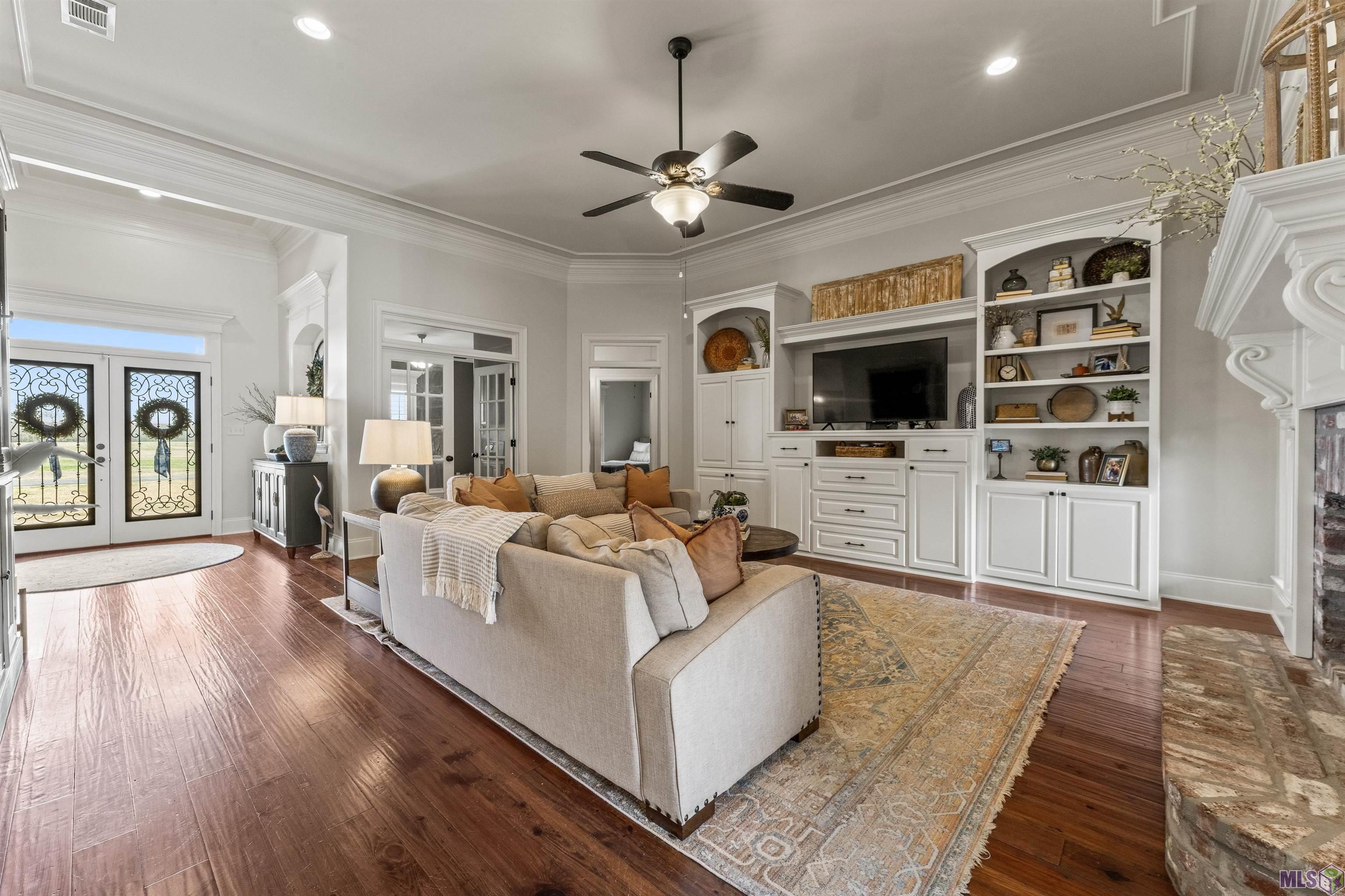 10369 Buddy Gore Road Gonzales, LA 70737 - Photo 9 of 36 Gallery Image 9