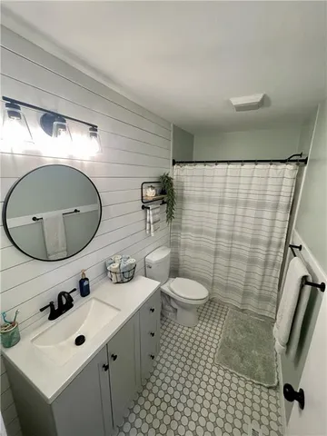 $265,000 | 325 Matthews Lane, Gower, MO 64454