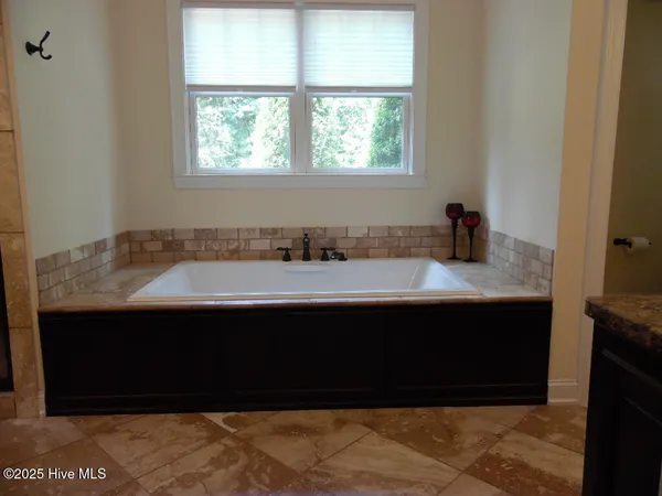 $1,465,000 | 680 North Bethesda Road, Southern Pines, NC 28387