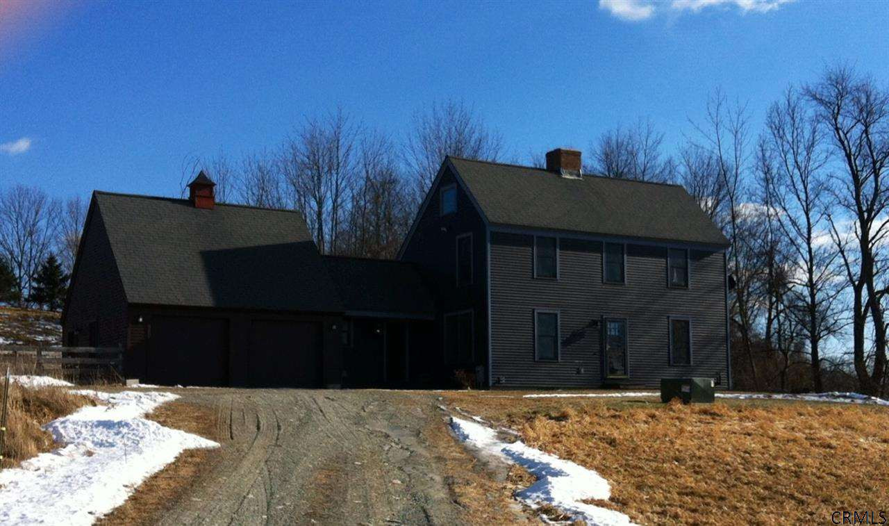 498 Center Cambridge Road Cambridge, NY 12816 - Photo 3 of 9 Photo 3