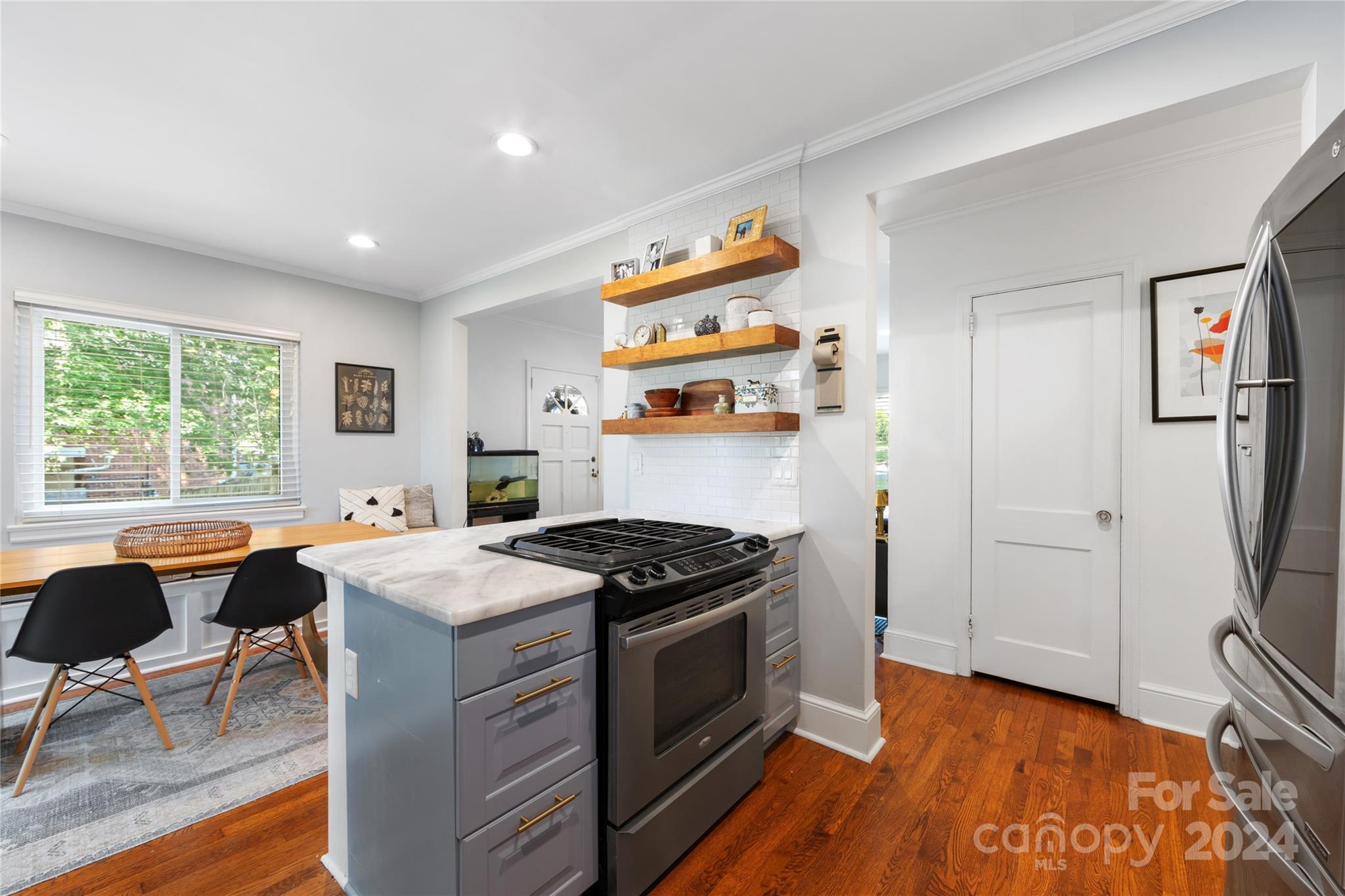 5000 Valley Stream Road Charlotte, NC 28209 - Photo 15 of 34 Gallery Image 15
