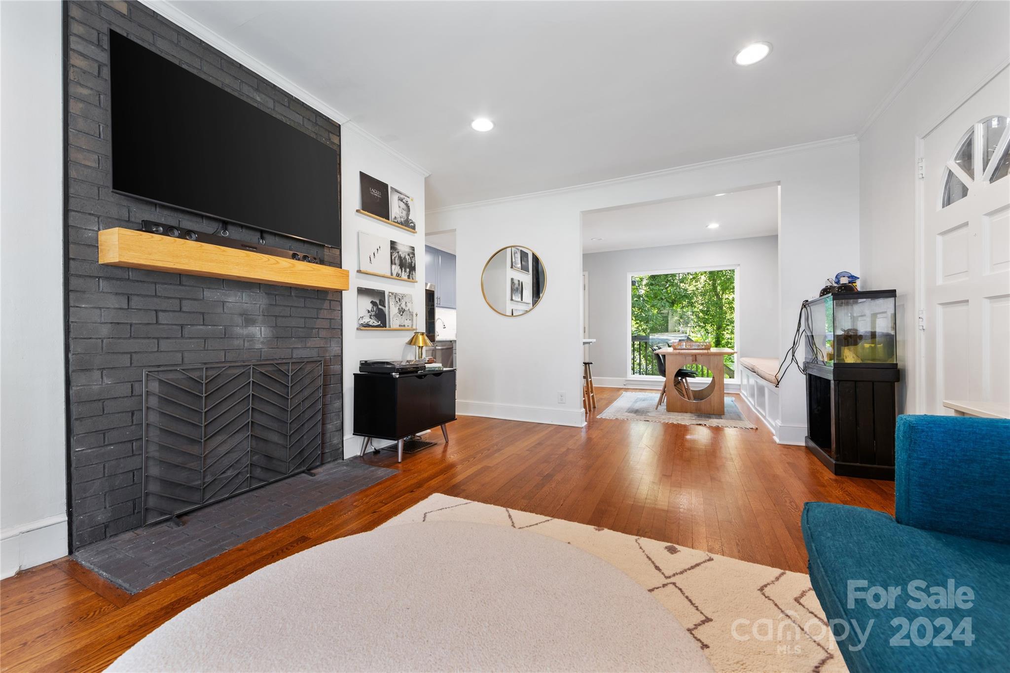 5000 Valley Stream Road Charlotte, NC 28209 - Photo 9 of 34 Gallery Image 9