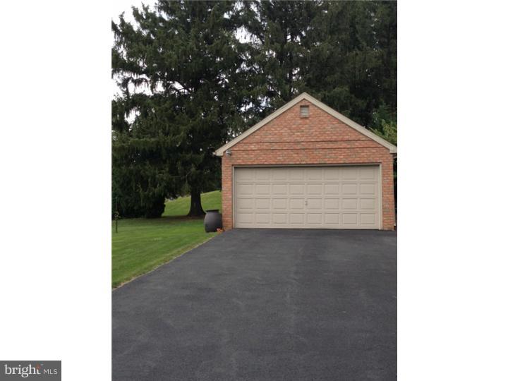 221 Gibraltar Road Reading, PA 19606 - Photo 19 of 21 Garage