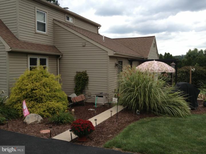 221 Gibraltar Road Reading, PA 19606 - Photo 21 of 21 Patio