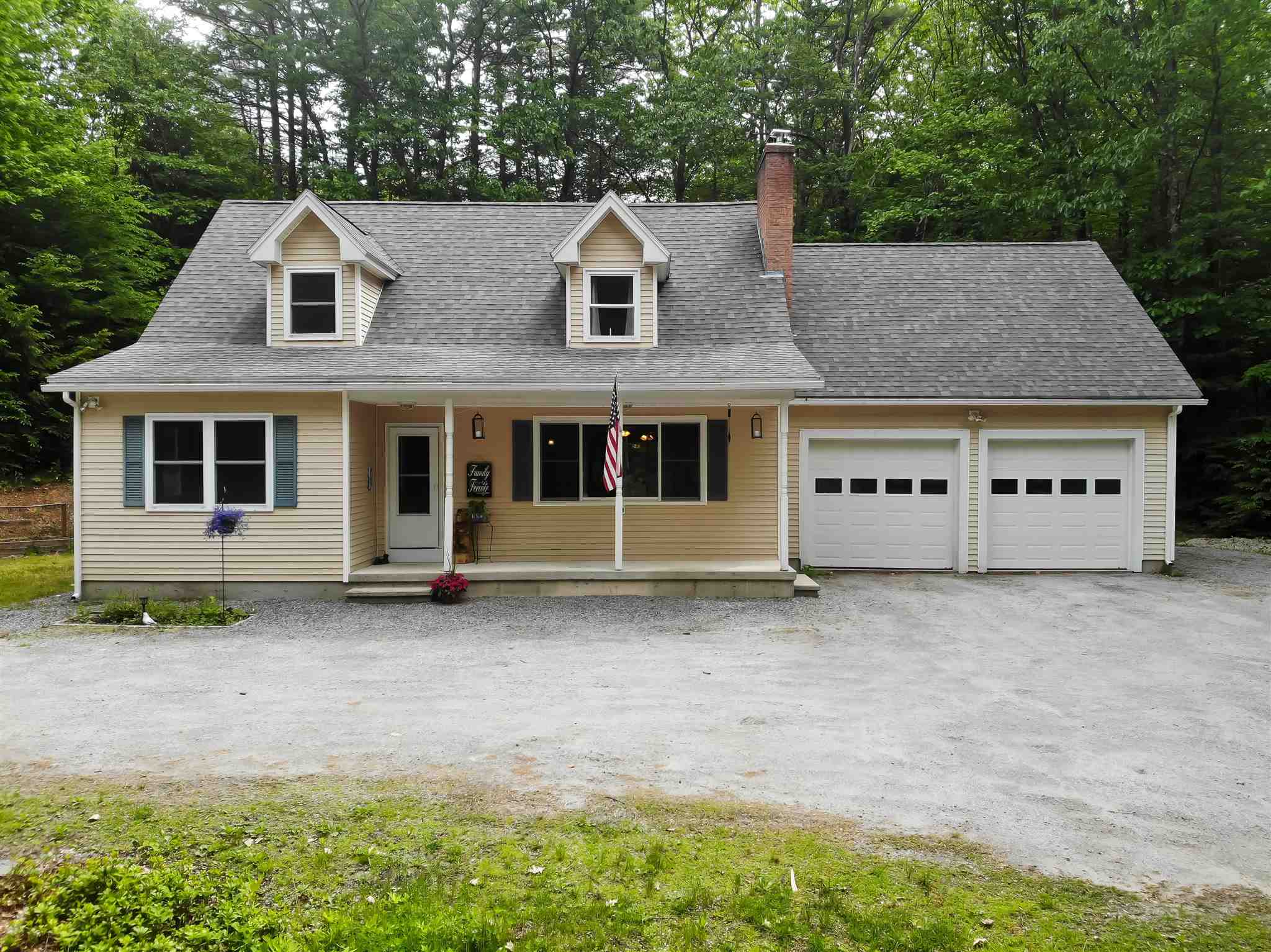 2355 Weare Road Henniker, NH 03242 - Photo 2 of 38 Gallery Image 2