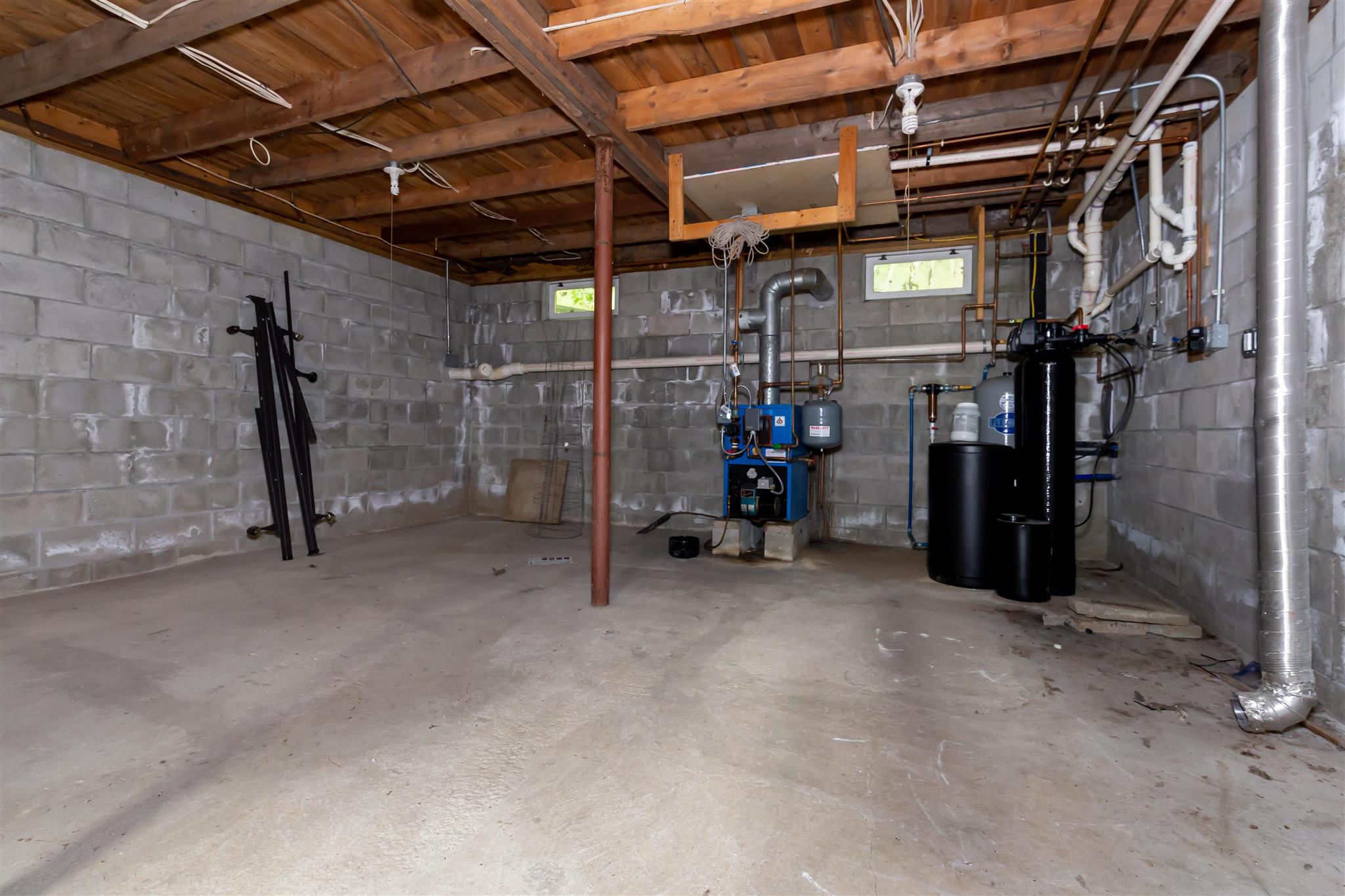 2355 Weare Road Henniker, NH 03242 - Photo 37 of 38 Gallery Image 37