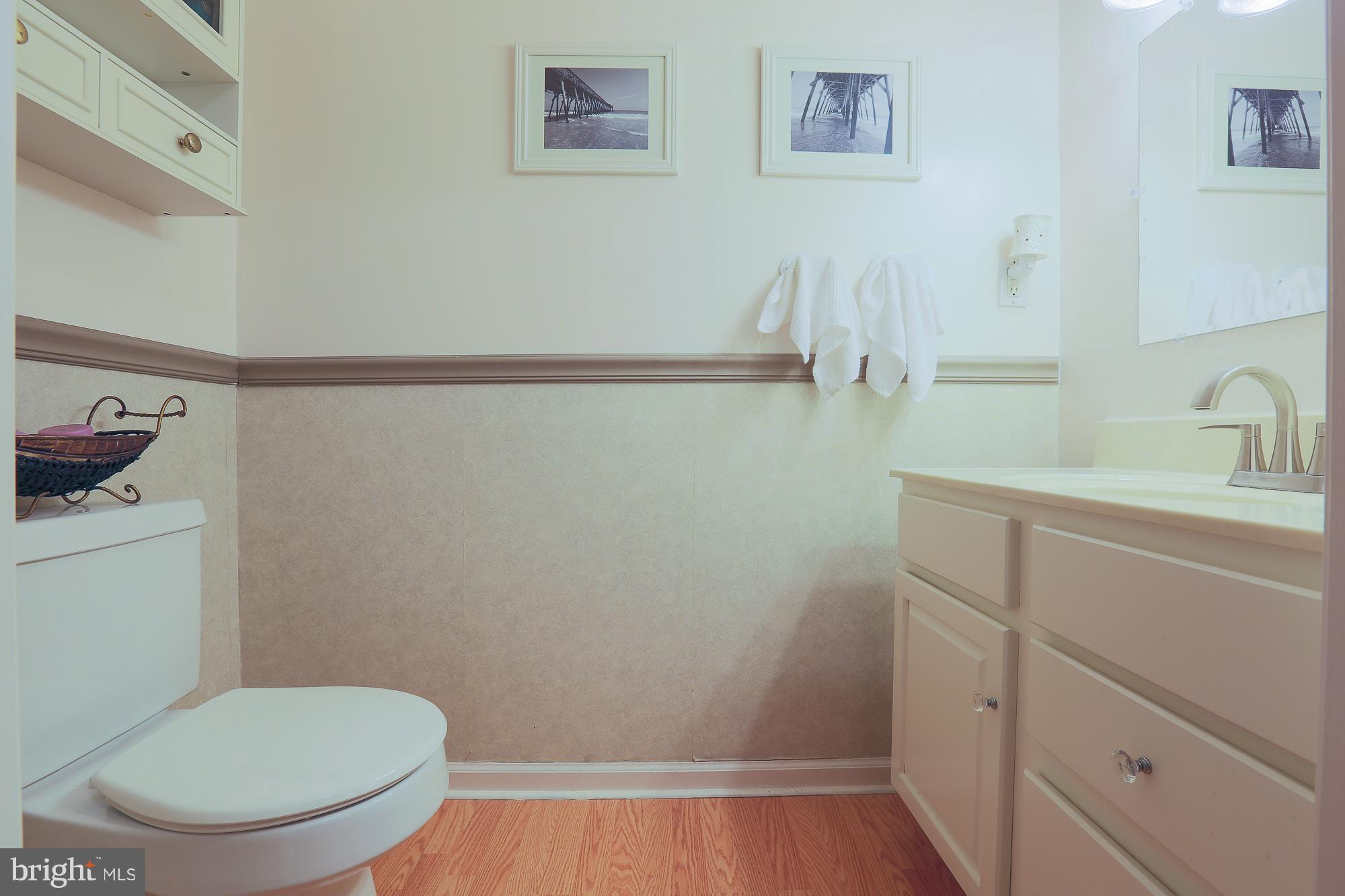 1527 Galena Road Baltimore, MD 21221 - Photo 17 of 30 Bath