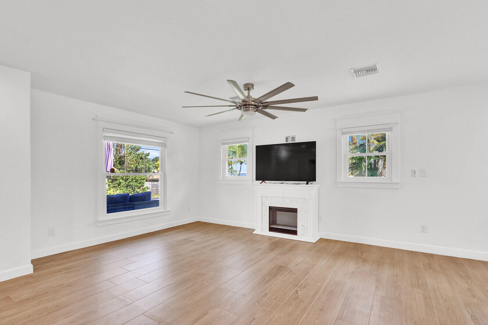 105 Main Street Fort Pierce, FL 34982 - Photo 12 of 51 13_Image_13_mls