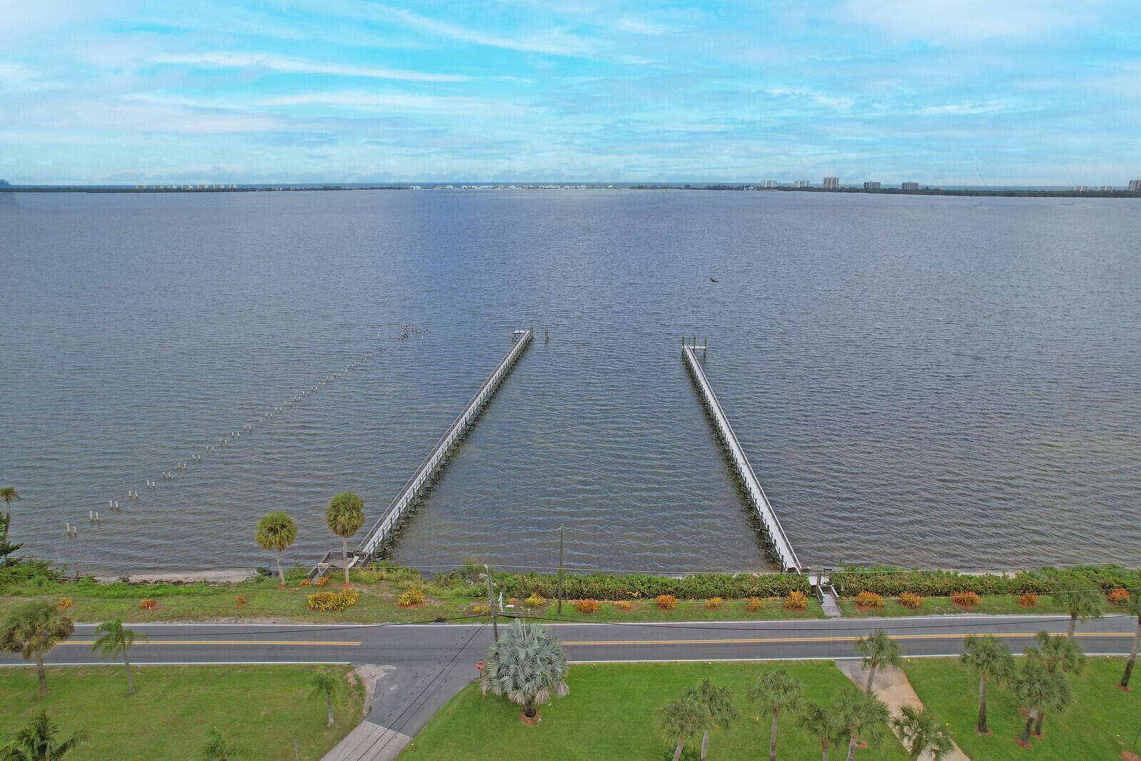 105 Main Street Fort Pierce, FL 34982 - Photo 42 of 51 56_Aerial_6_mls