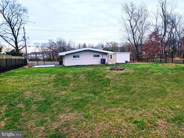 $335,000 | 2403 North Charlotte Street, Pottstown, PA 19464