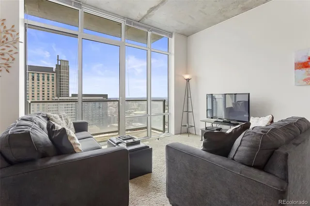 $3,000 | 891 14th Street, Unit 2911, Denver, CO 80202