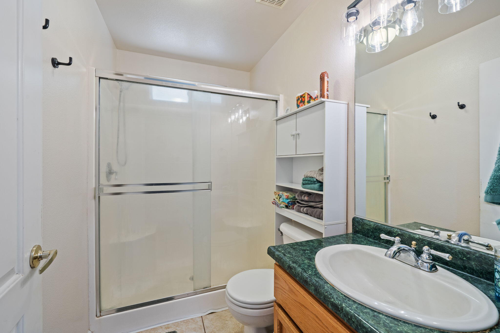 10971 Oak Run Road Oak Run, CA 96069 - Photo 29 of 49 Guest Bathroom 2