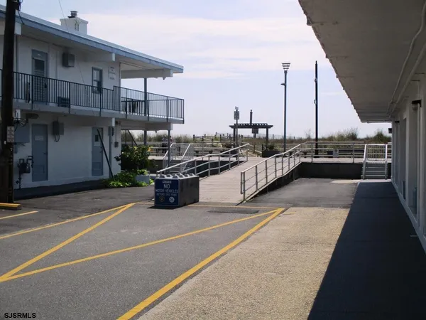 $1,150 | 3501 Boardwalk, Unit B224, Atlantic City, NJ 08401