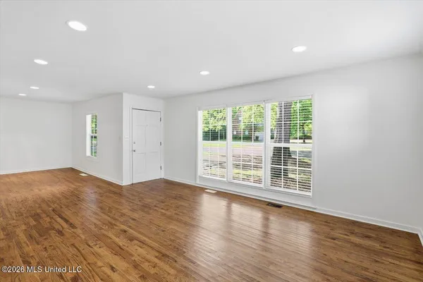 $2,300 | 2230 East Northside Drive, Jackson, MS 39211