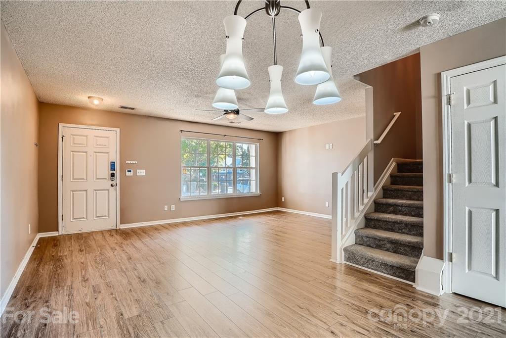 214 Butler Place Fort Mill, SC 29715 - Photo 12 of 32 Gallery Image 12