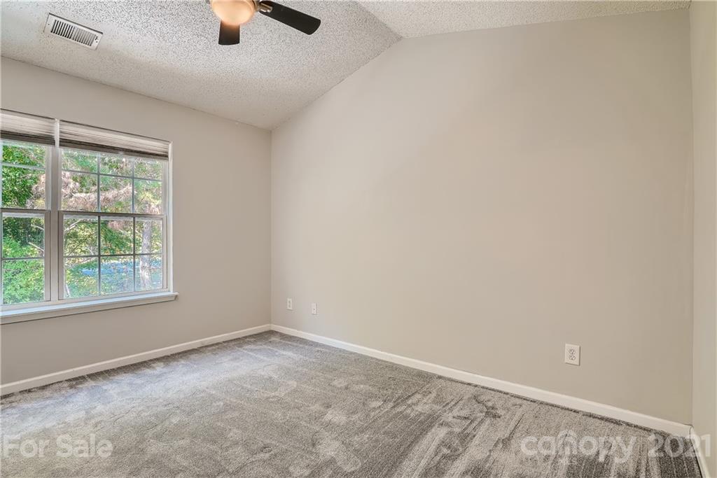 214 Butler Place Fort Mill, SC 29715 - Photo 18 of 32 Gallery Image 18