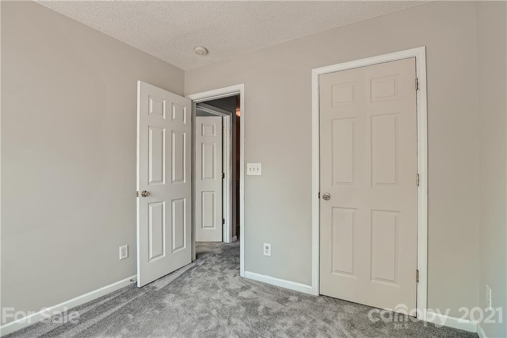 214 Butler Place Fort Mill, SC 29715 - Photo 25 of 32 Gallery Image 25