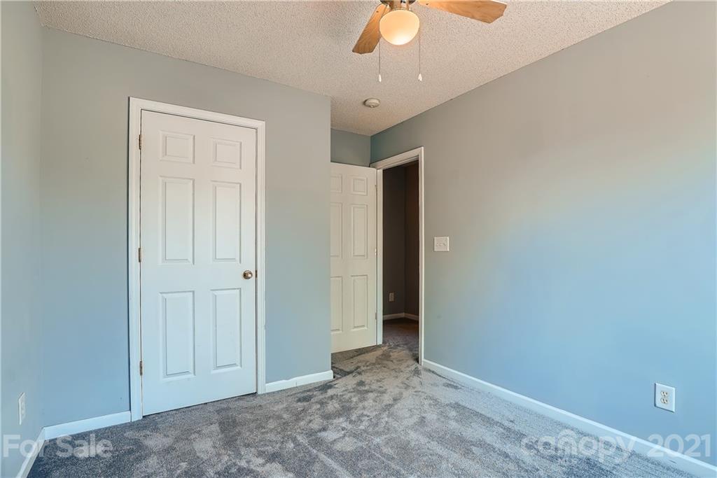 214 Butler Place Fort Mill, SC 29715 - Photo 28 of 32 Gallery Image 28
