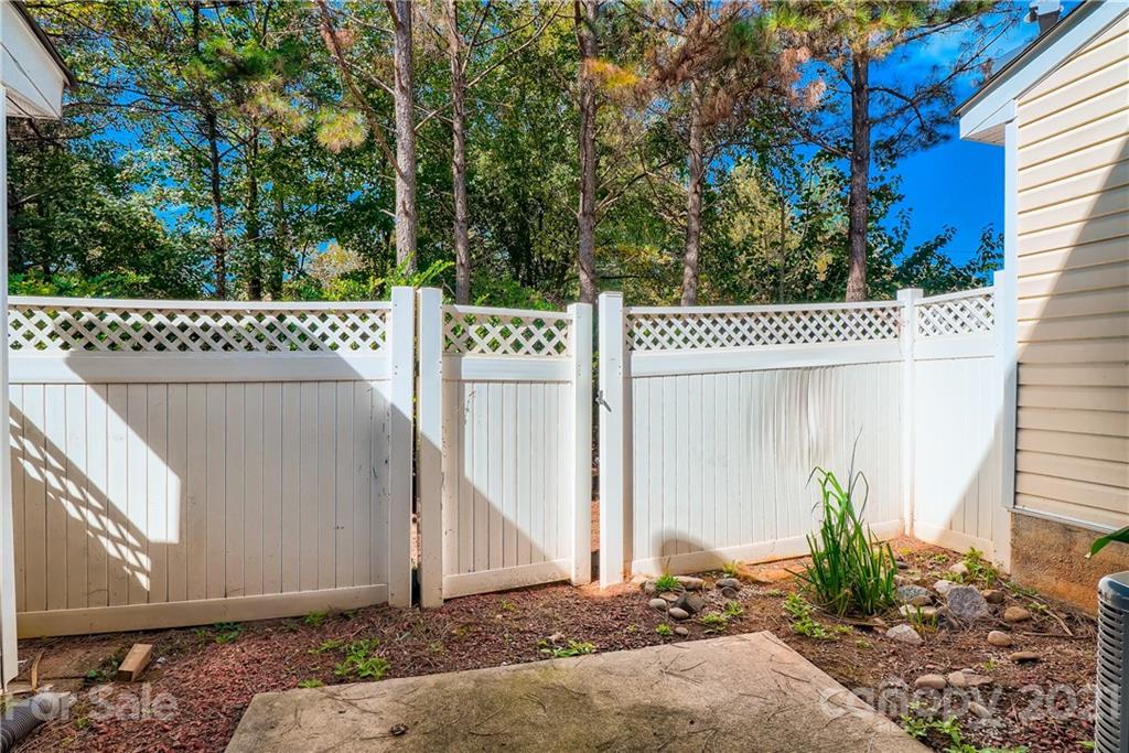 214 Butler Place Fort Mill, SC 29715 - Photo 31 of 32 Gallery Image 31