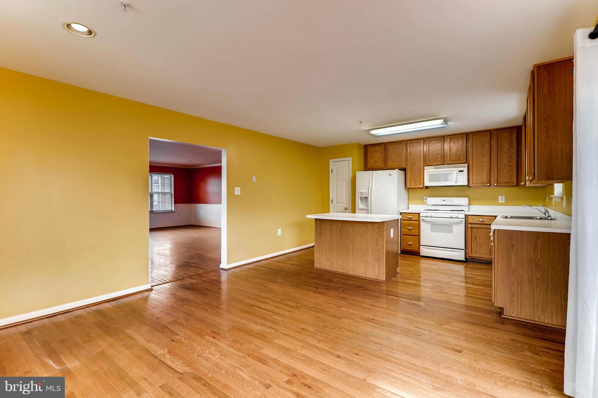 4631 Ashforth Way Owings Mills, MD 21117 - Photo 12 of 30 Breakfast Area