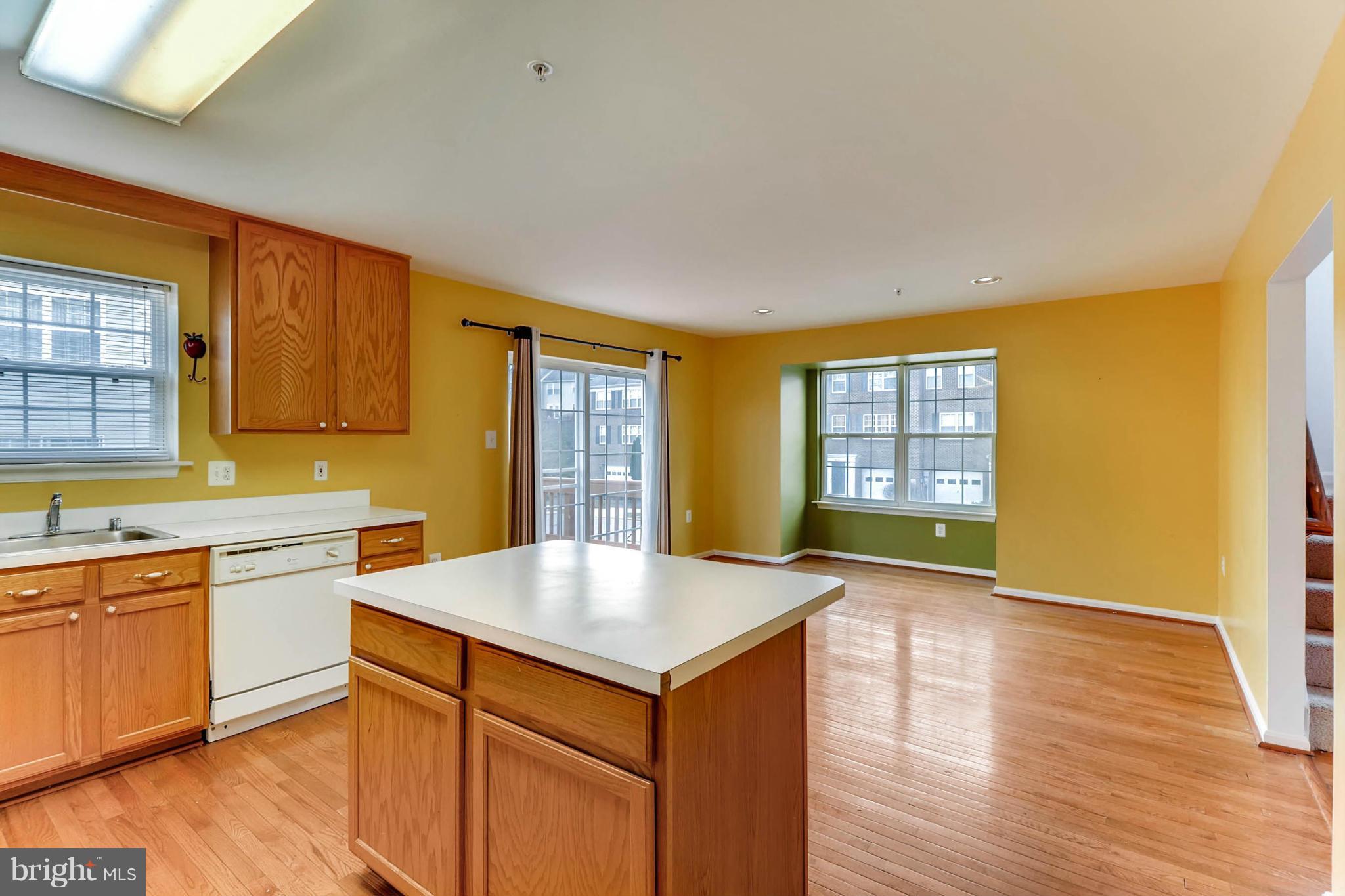 4631 Ashforth Way Owings Mills, MD 21117 - Photo 9 of 30 Kitchen