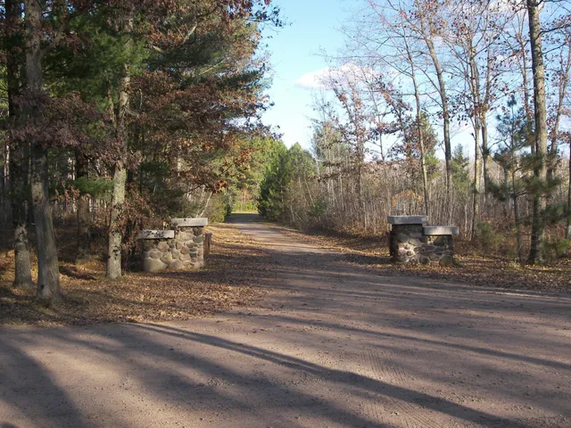 $95,000 | 25309 White Oak Drive, Webster, WI 54893