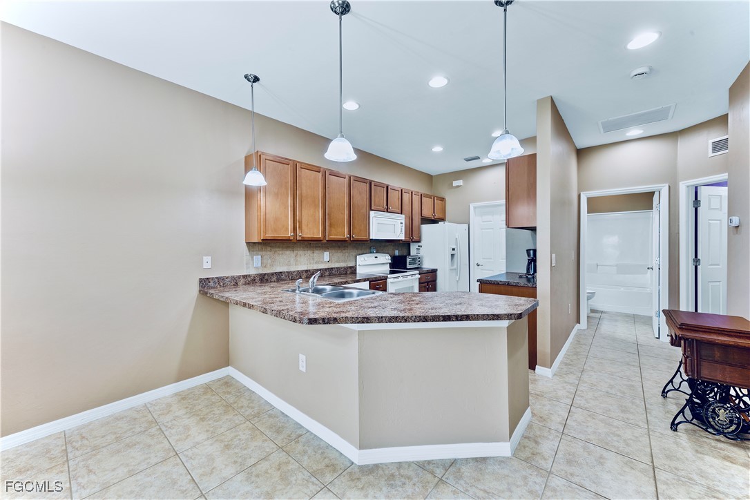 10781 Crossback Lane Lehigh Acres, FL 33936 - Photo 5 of 28