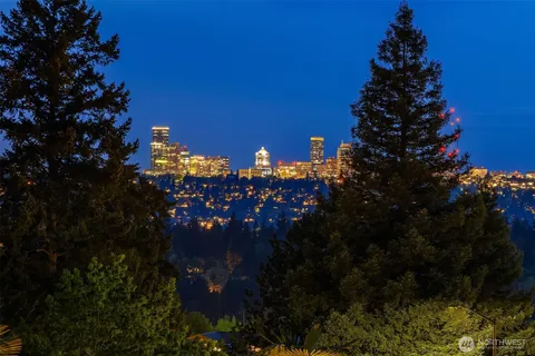 $5,950,000 | 9242 Northeast 14th Street, Clyde Hill, WA 98004