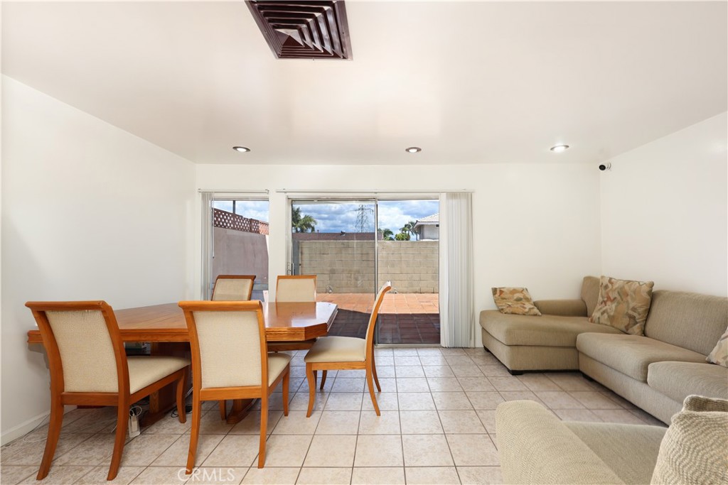7033 Stewart And Gray Road, Unit 6 Downey, CA 90241 - Photo 6 of 39 Living room & dining area