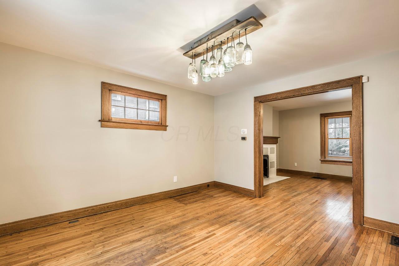 809 South Cassingham Road Columbus, OH 43209 - Photo 14 of 61