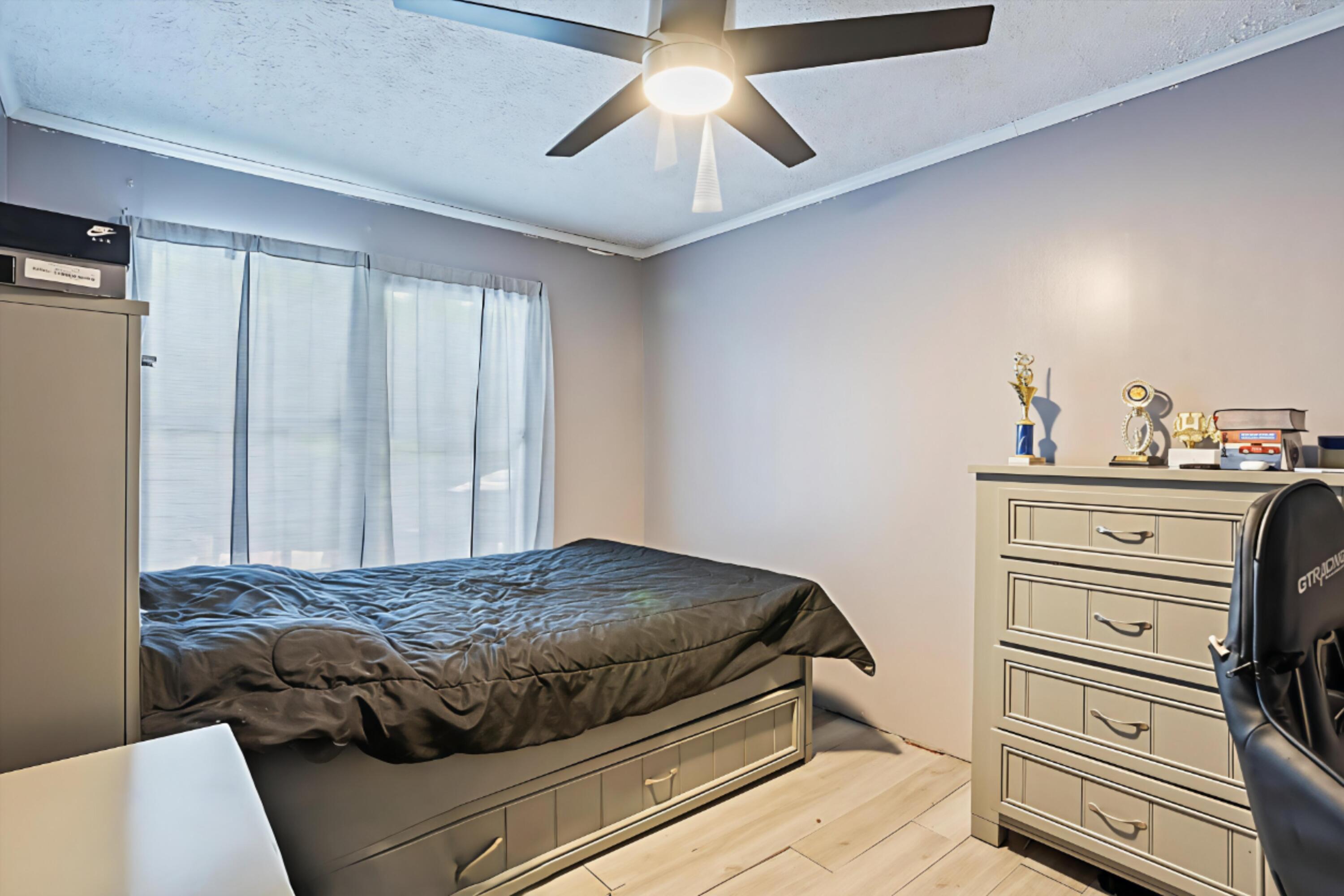 1261 Alden Drive Augusta, GA 30906 - Photo 19 of 29 Second Bedroom