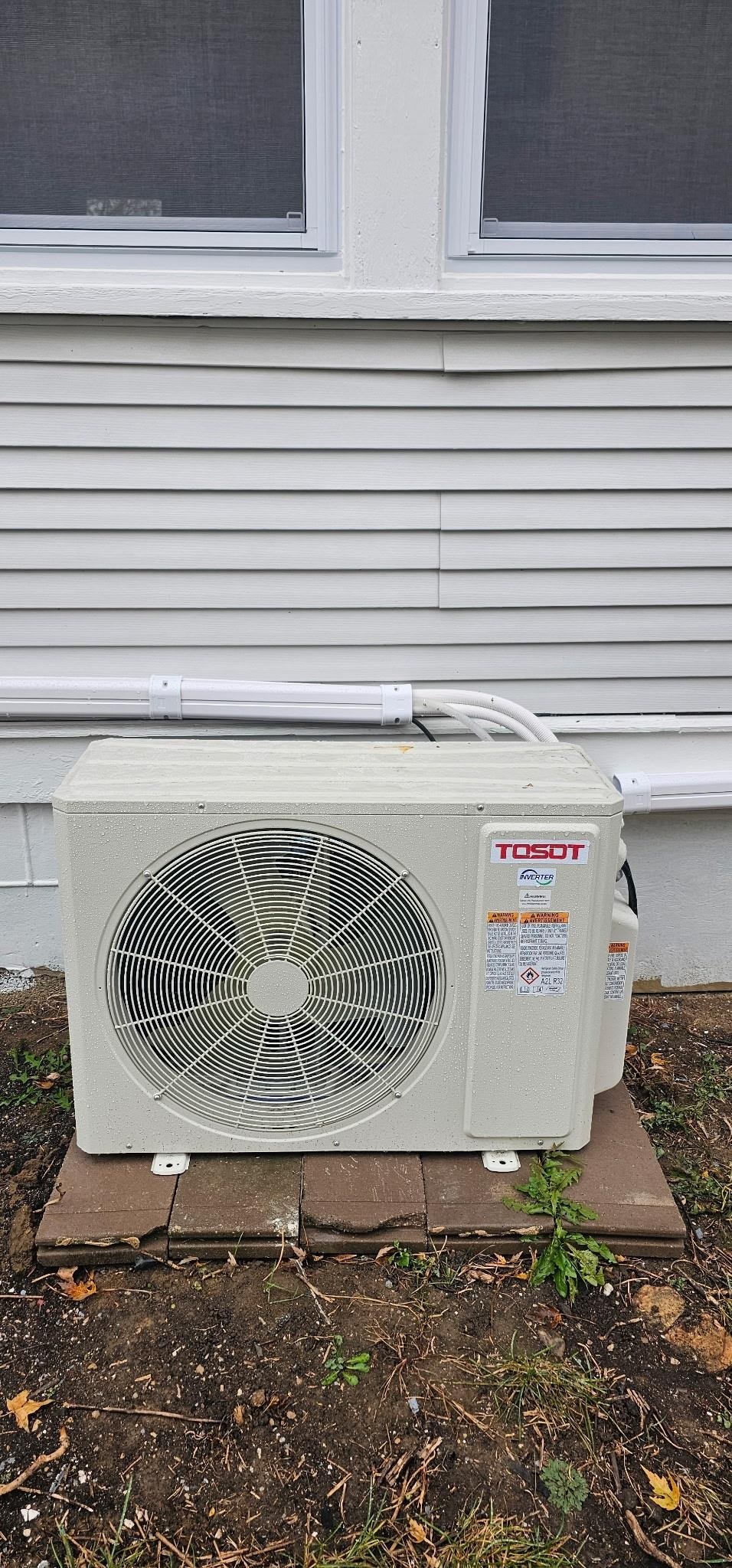 110 West Catlin Street Elizabeth, IL 61028 - Photo 31 of 31 a close view of washer and dryer