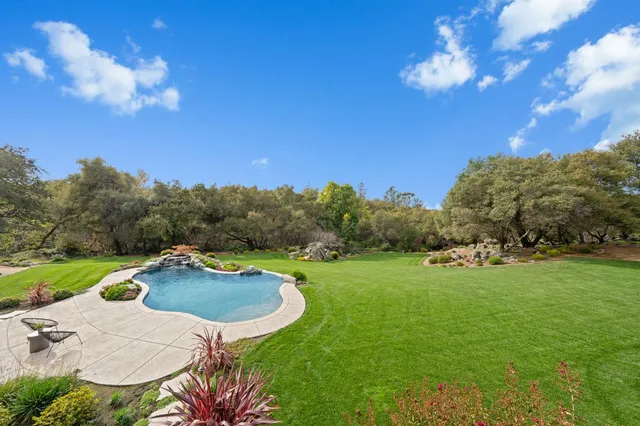 $2,299,988 | 7125 Loomis Hills Road, Loomis, CA 95650
