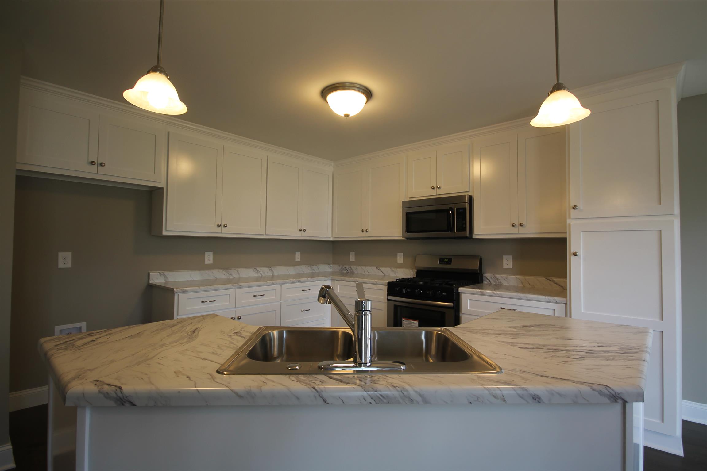 900 Rutherford Lane Columbia, TN 38401 - Photo 12 of 25 Gallery Image 12