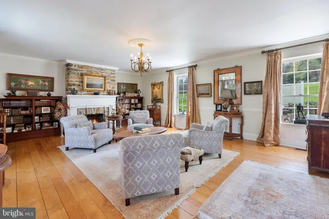 $2,725,000 | 10157 John S Mosby Highway, Upperville, VA 20184