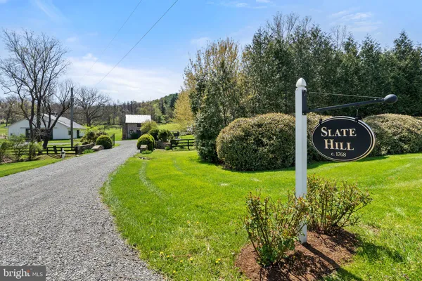 $2,725,000 | 10157 John S Mosby Highway, Upperville, VA 20184