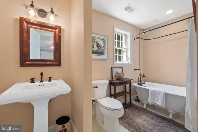 $2,725,000 | 10157 John S Mosby Highway, Upperville, VA 20184