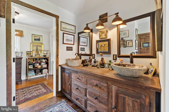 $2,725,000 | 10157 John S Mosby Highway, Upperville, VA 20184