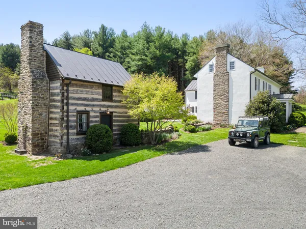 $2,725,000 | 10157 John S Mosby Highway, Upperville, VA 20184