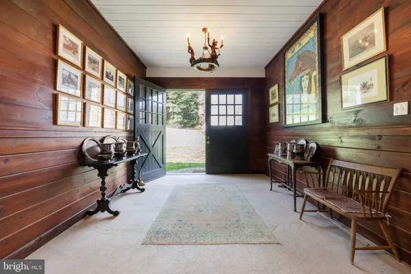 $2,725,000 | 10157 John S Mosby Highway, Upperville, VA 20184