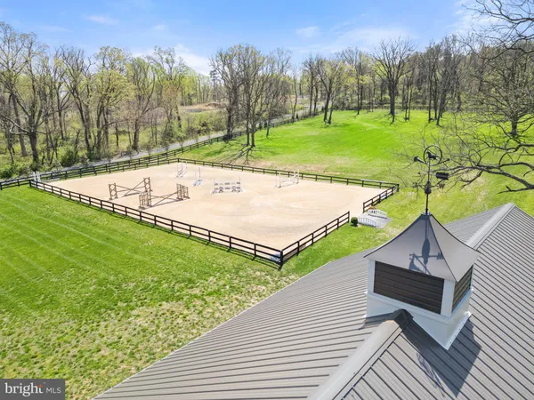 $2,725,000 | 10157 John S Mosby Highway, Upperville, VA 20184