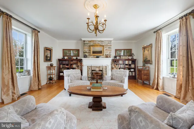 $2,725,000 | 10157 John S Mosby Highway, Upperville, VA 20184