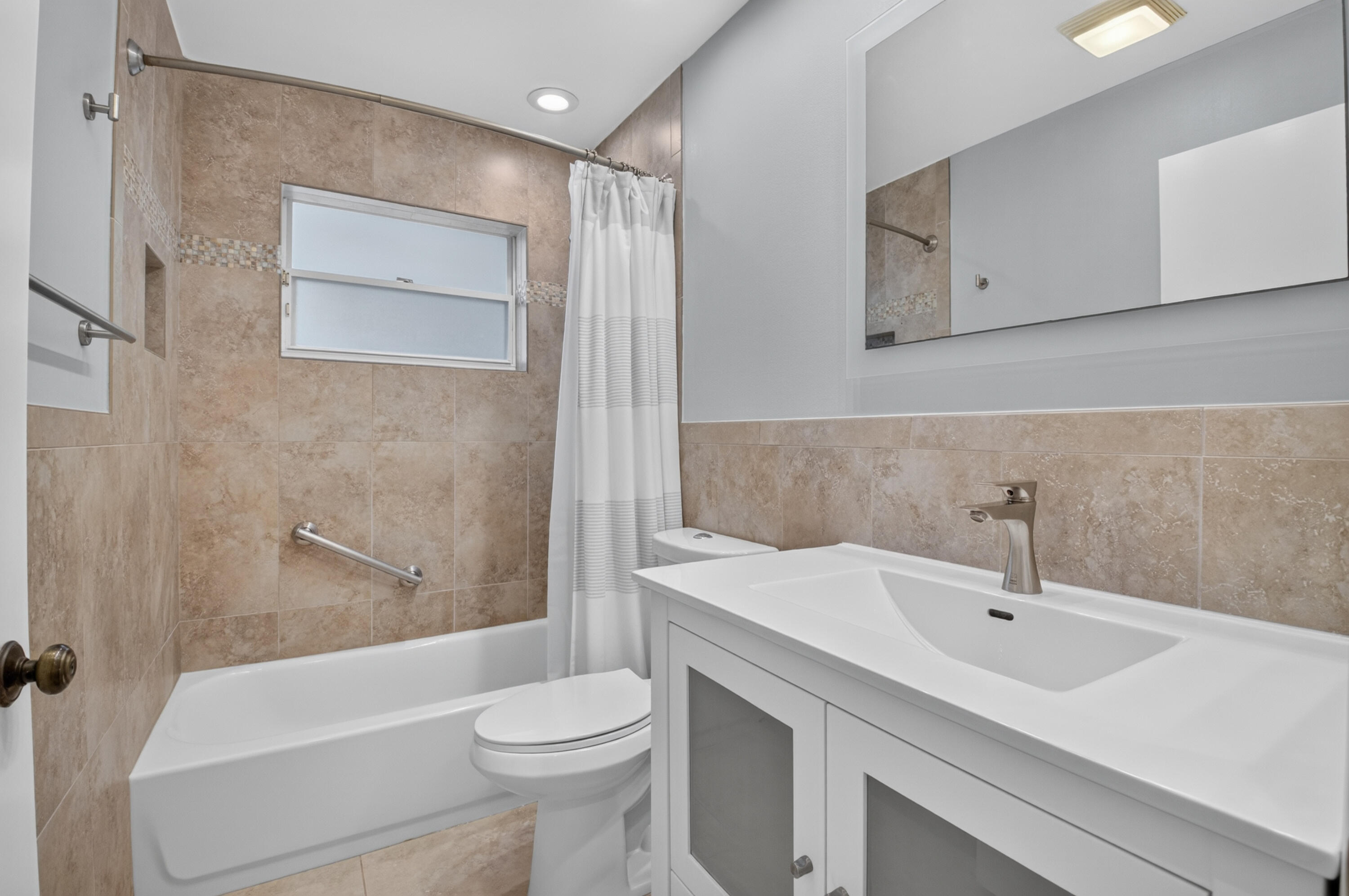 10911 Ladera Lane, Unit A Boca Raton, FL 33498 - Photo 29 of 52 DSC_5309