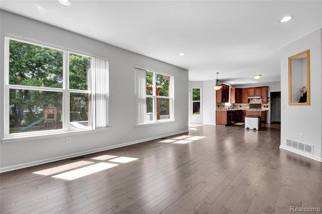 3454 Everett Drive Rochester Hills, MI 48307 - Photo 14 of 53