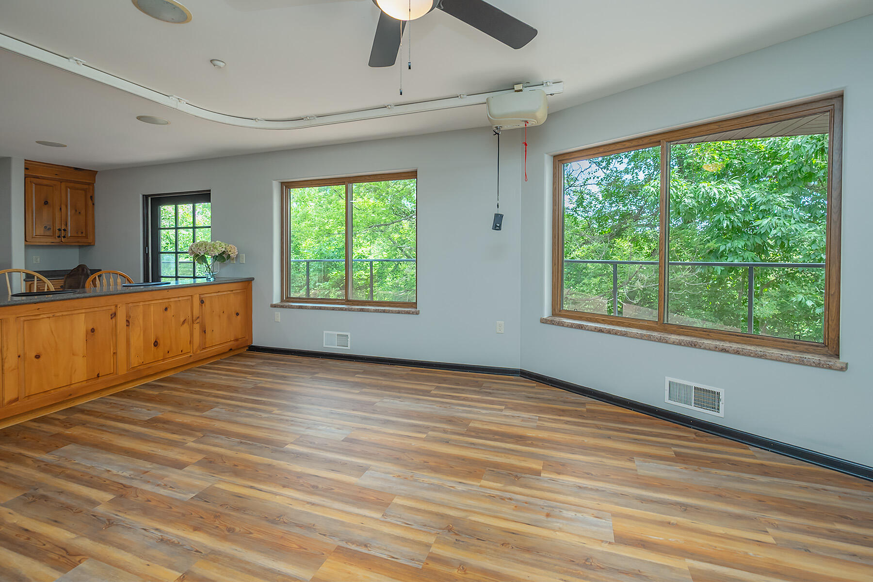 W303S10481 Sandy Beach Road Mukwonago, WI 53149 - Photo 15 of 74 Family Room First Floor